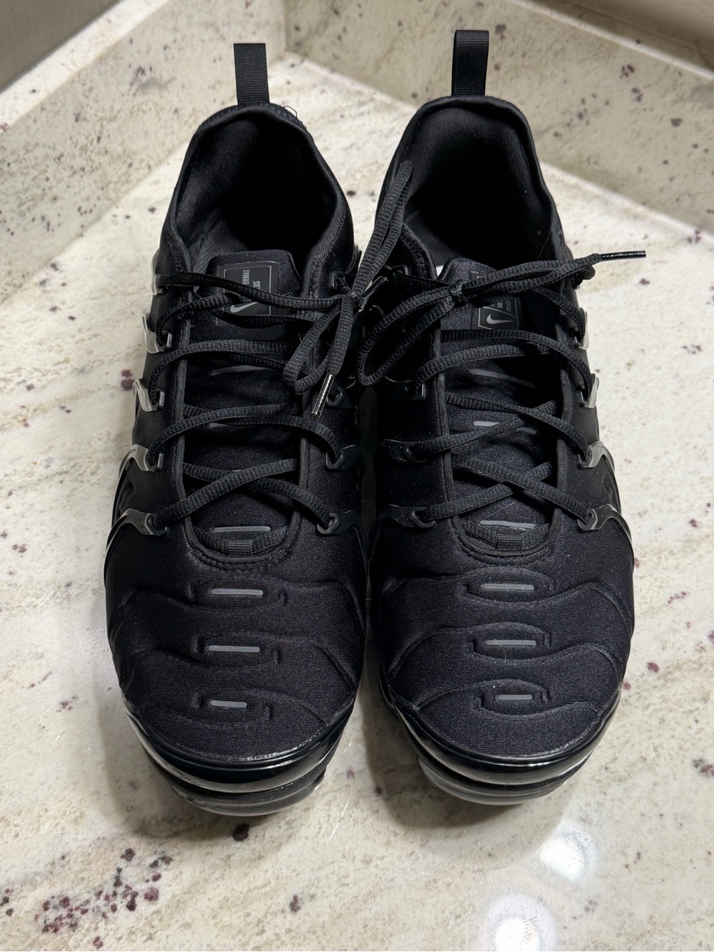 Nike Air VaporMax Plus Triple Black Men's Size 14
Sneakers 924453-004